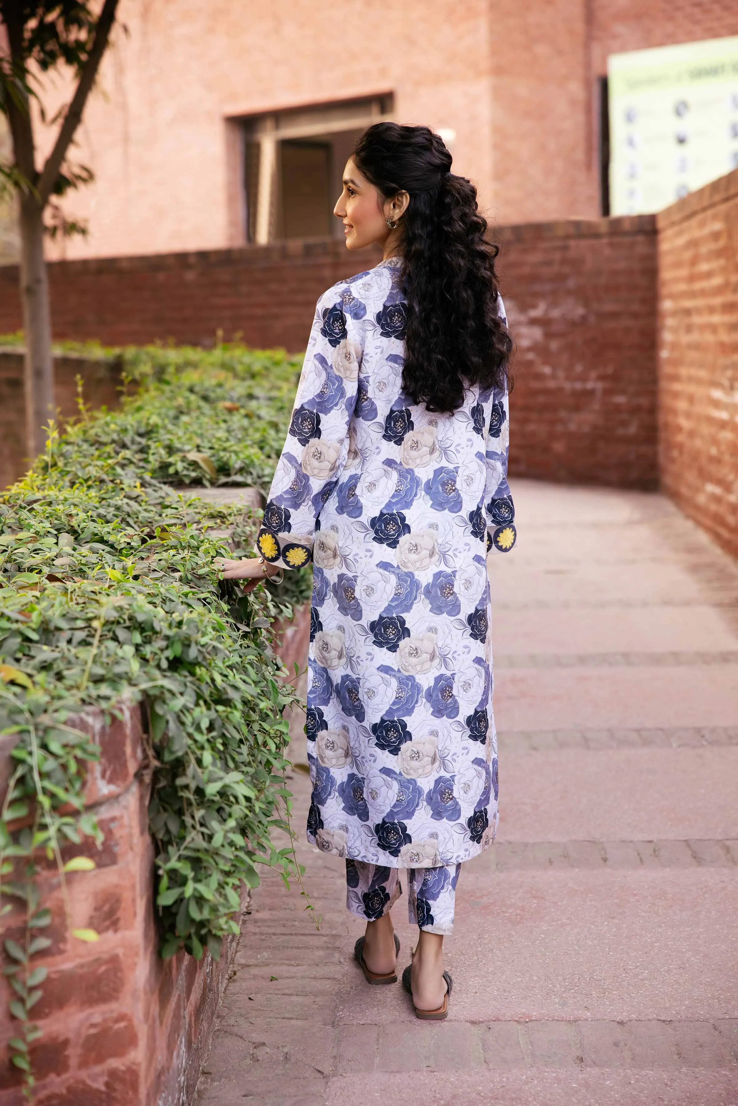 2 Piece - Printed Embroidered Suit - PE25-198