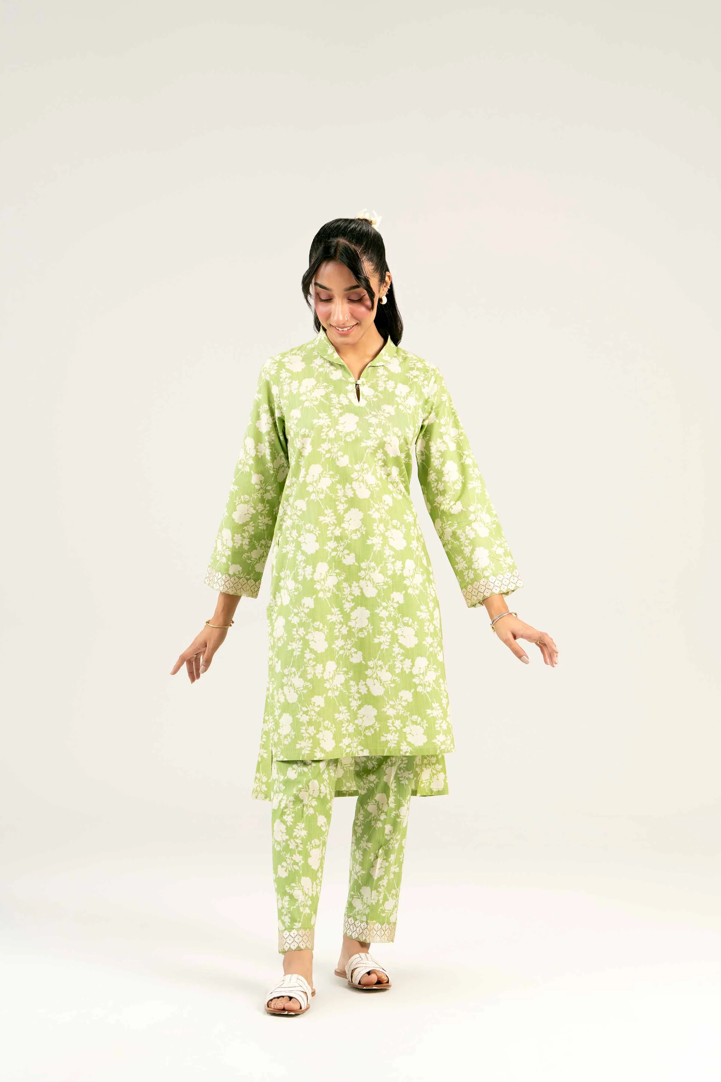 2 Piece - Printed Embroidered Suit - PS25-51