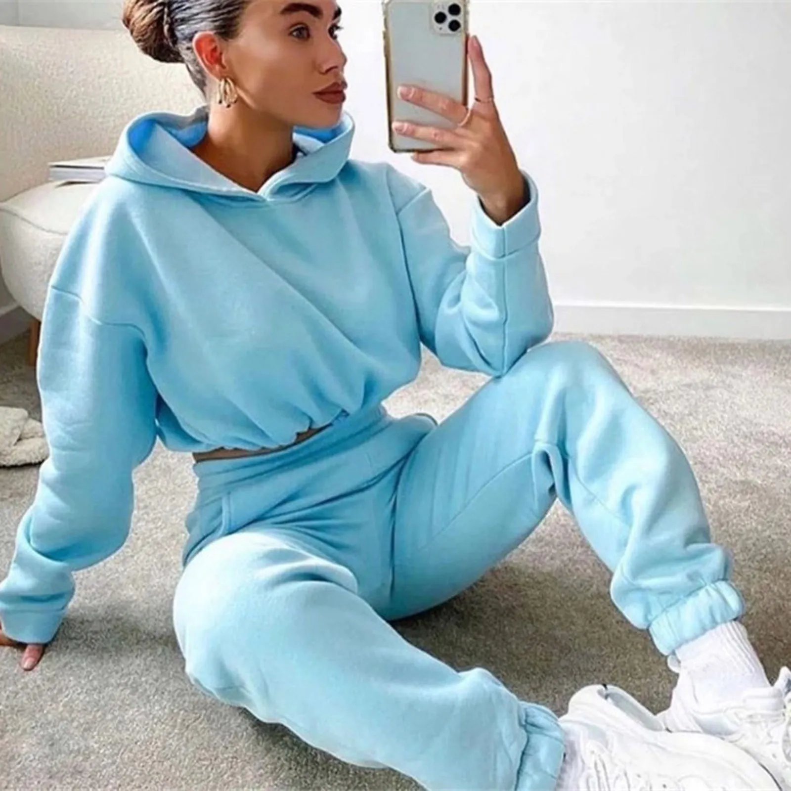 Lea - Women's 2 Piece Tracksuit Set with Long Sleeve Hoodie